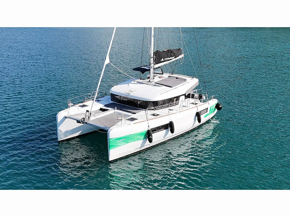 Lagoon 40