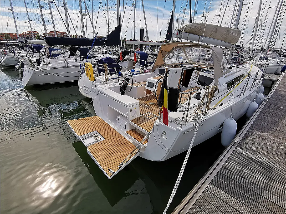 Dufour 390 Grand Large