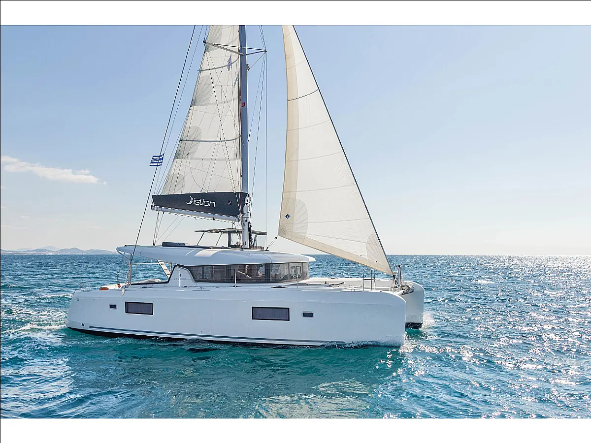 Lagoon 42 A/C & GEN & WM