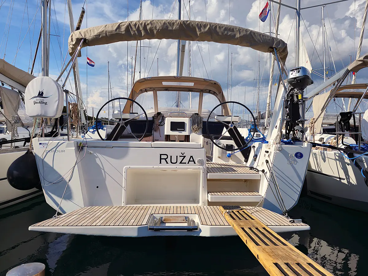 Dufour 390 Grand Large - Ruža  - External image