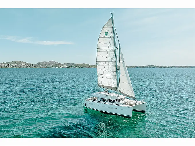 Lagoon 400 S2