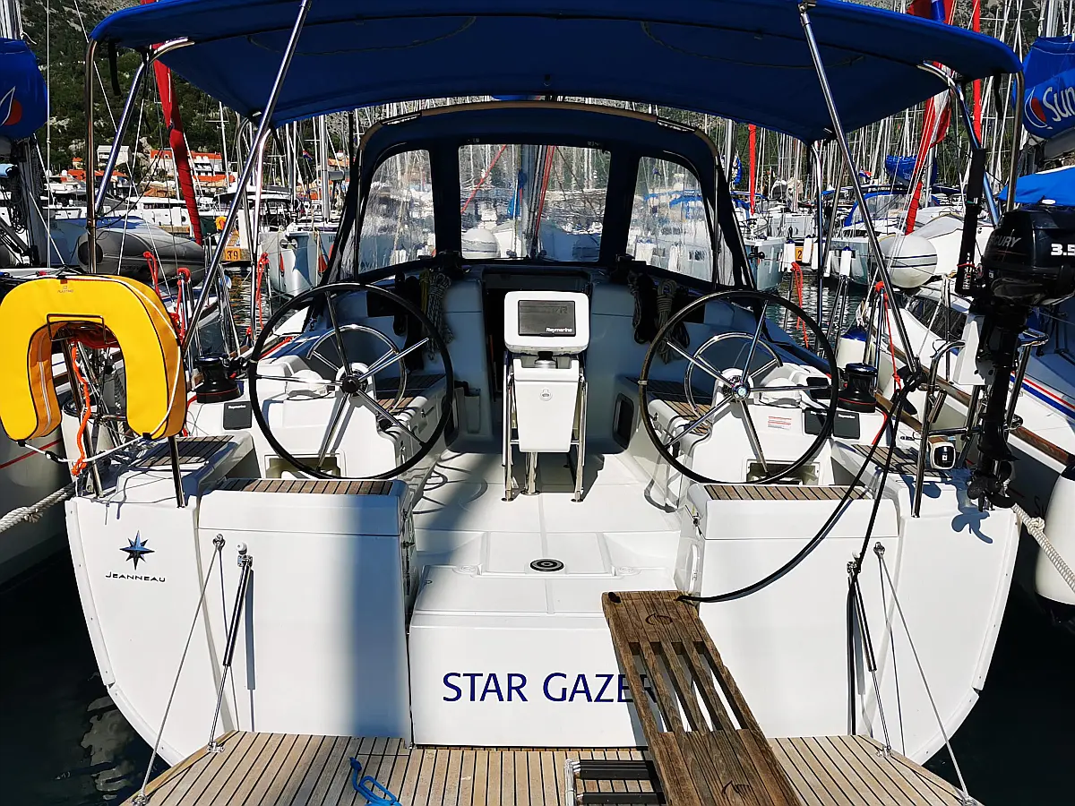 Sun Odyssey 419