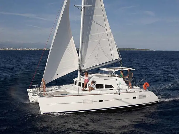 Lagoon 380