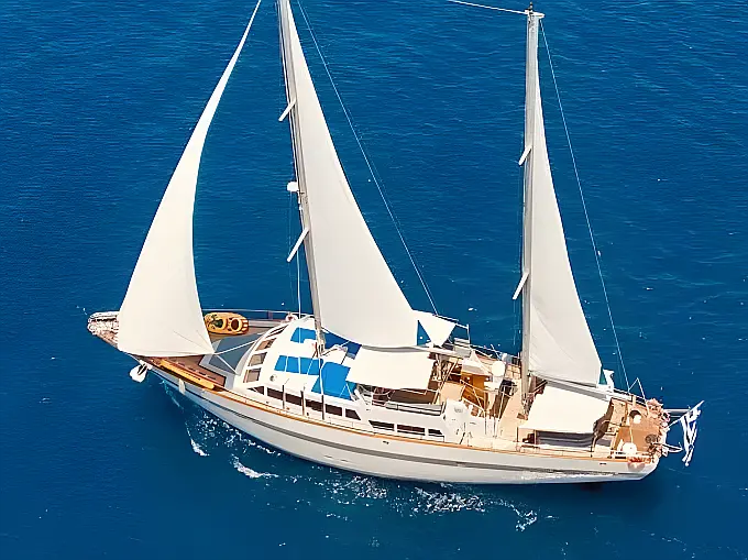 Motor sailer