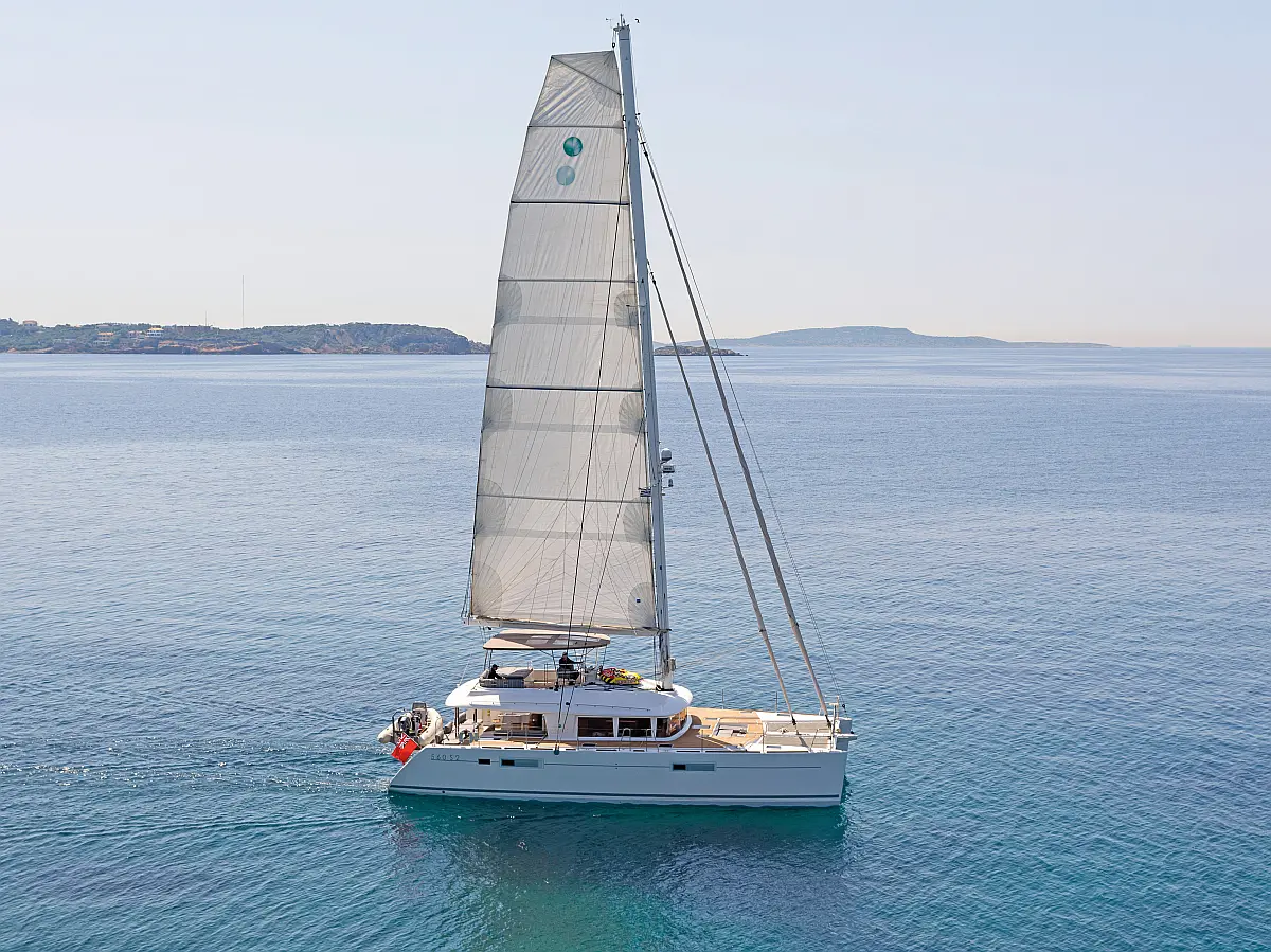 Lagoon 560