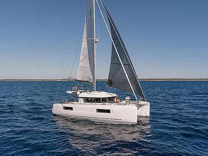 Lagoon 40